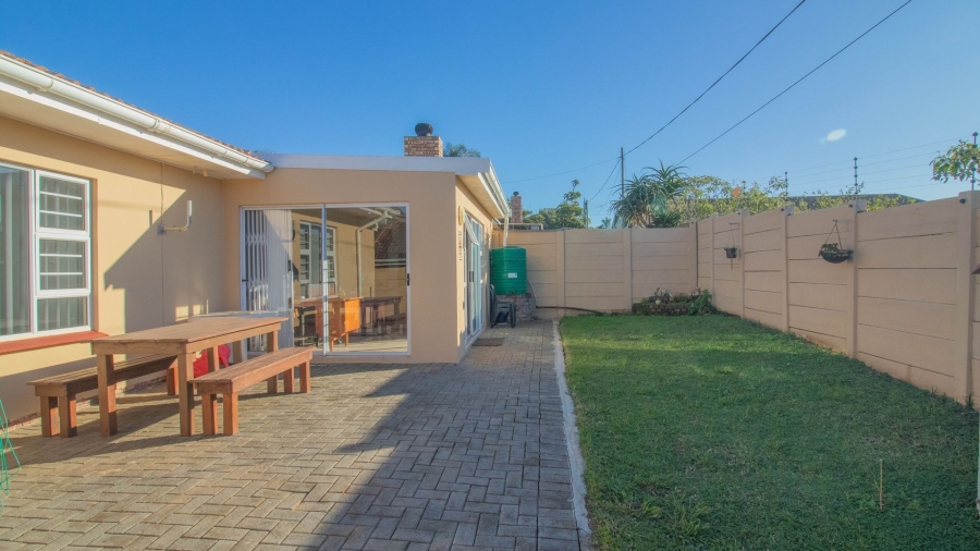 2 Bedroom Property for Sale in Gonubie Eastern Cape